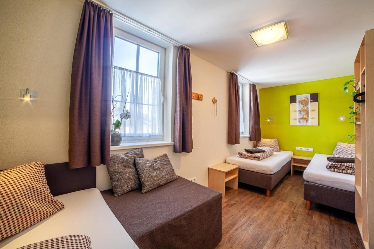 Rutsche Hostel Wenns Exterior photo