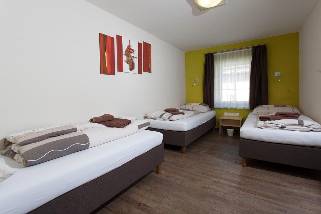 Rutsche Hostel Wenns Room photo